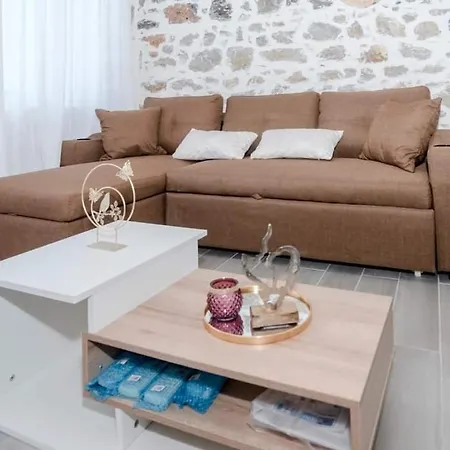 Διαμέρισμα Stone 1